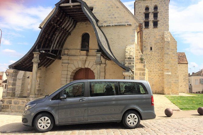 Private Paris Airport Layover with English speaking Driver - Who Should Consider This Tour?