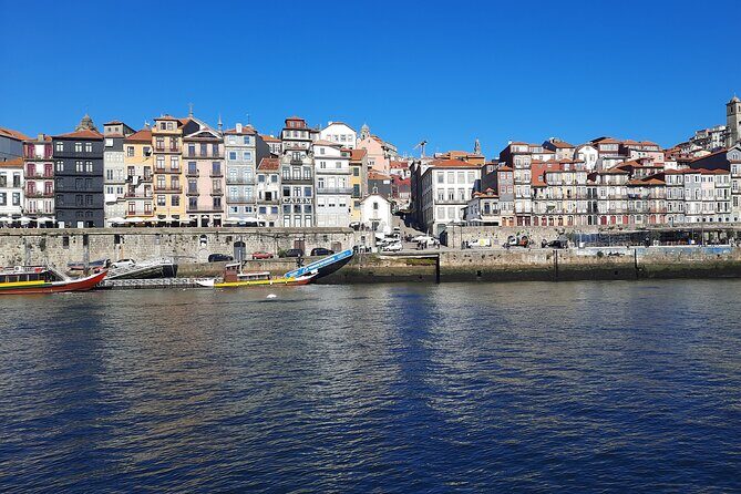 Private Porto Tour: City Walk, Douro River Cruise & Wine Tasting - The Douro River Cruise: Scenic Serenity and Tasting Bliss