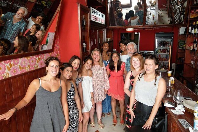 Private premium wine tasting with snacks in Valencia's old town - The Value of This Tasting