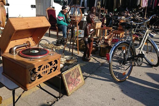 Private-Red Patrol Bucharest Flea Market Tour with a Romanian car - Authenticity and Local Life