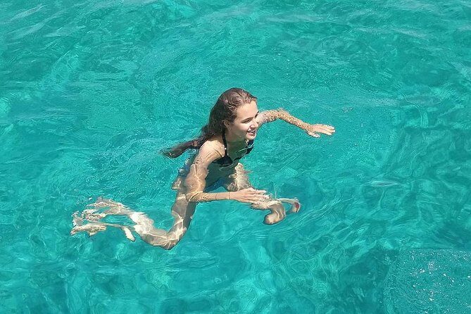 Private Rhenia sailing cruise with Lunch & Transfer - Frequently Asked Questions