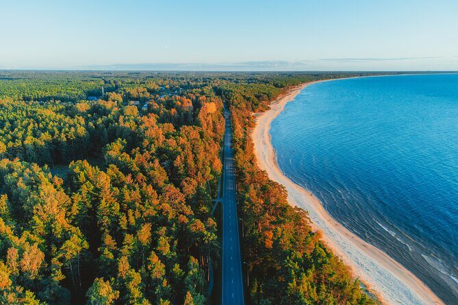 Private Riga Tallin Transfer and Tour - A Charming Interlude in Pärnu