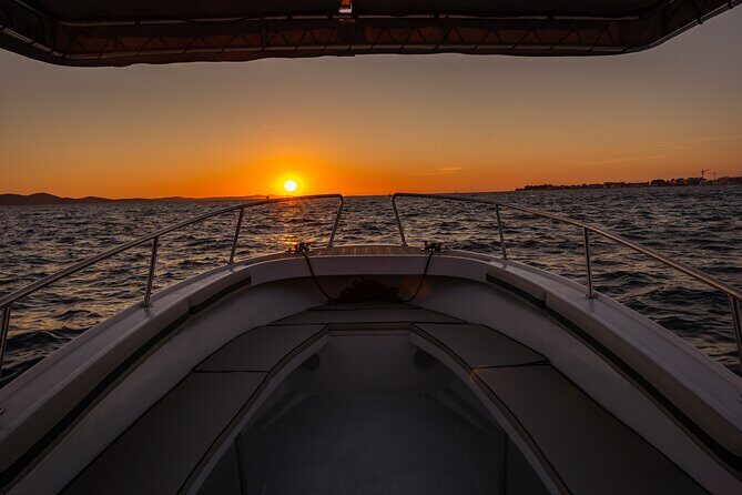 Private Romantic Sunset Cruise with Sparkling Wine and Music - Analyzing the Value