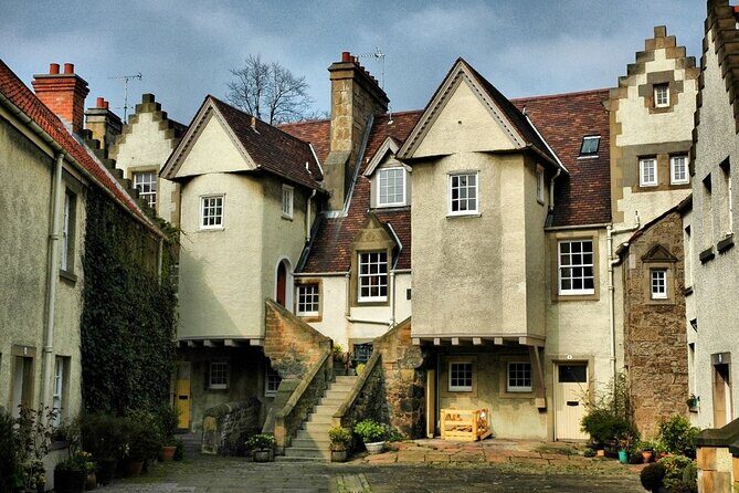 Private Royal Mile walking tour - Discover the history of our most famous street - What’s Included and What’s Not