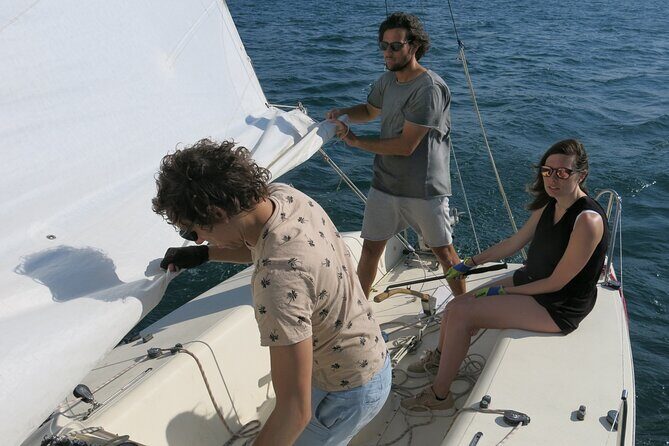 Private sailing cruise on Lake Geneva from Geneva - Who Should Book This Experience?