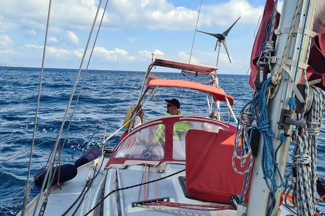 Private sailing tour in Sotogrande plus ideal drink groups of 8 - FAQs