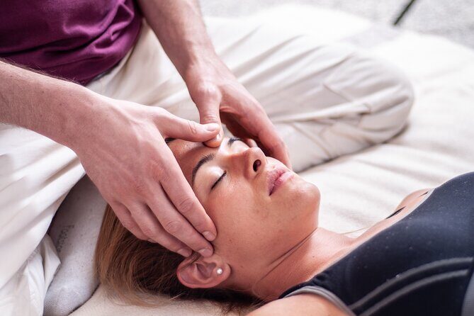 Private Shiatsu Treatment in Turin - The Booking and Practical Details