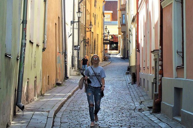Private Shore Excursion: Tallinn Old Town Walking Tour with Round-Trip Transfer - Why This Tour Offers Excellent Value