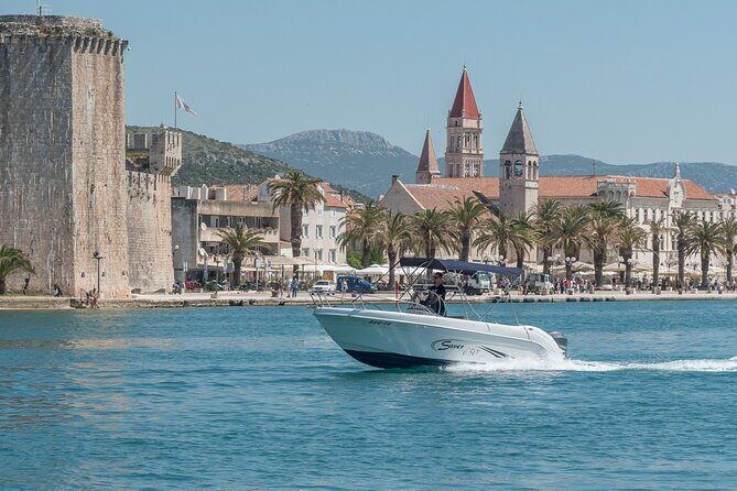 Private speedboat custome-made tour / from Trogir and Split - What’s Included and What’s Not