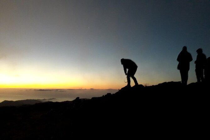 Private Sunrise Guided hike on Pico do Areeiro or other custom - FAQs