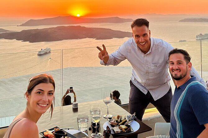 Private Sunset Wine Tour with 3 Wineries and Tapas - Who Should Book This Tour?