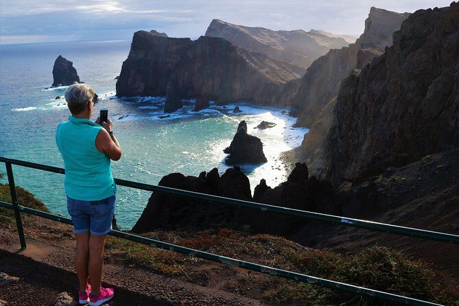 Private Tailored tour to the East in a 4WD. No shared groups! - A Deep Dive into the Experience