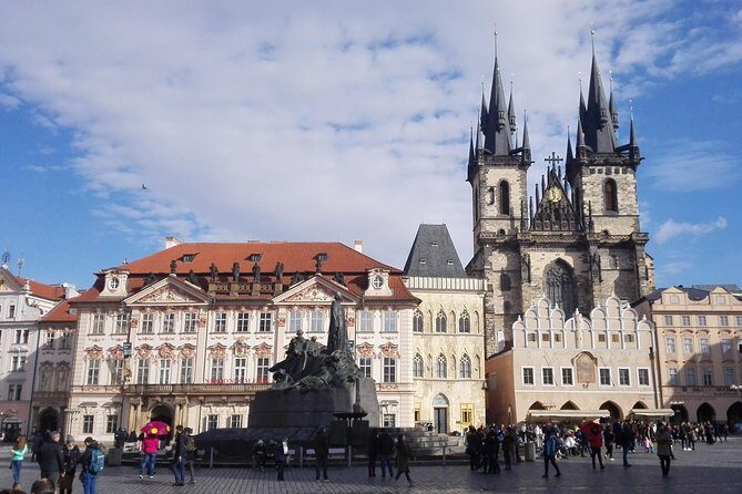 Private Thousand Years of Prague Architecture Tour - Exploring Prague’s Architectural Timeline