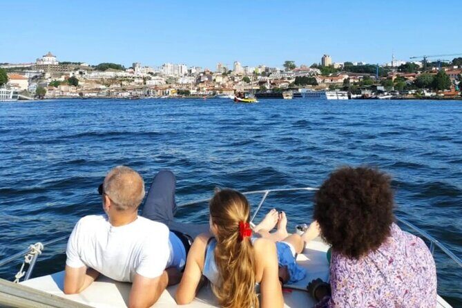 Private Tour 1h: Foz, Ribeira and Pte. D.luis, group price up to 6px - Who Should Consider This Tour?