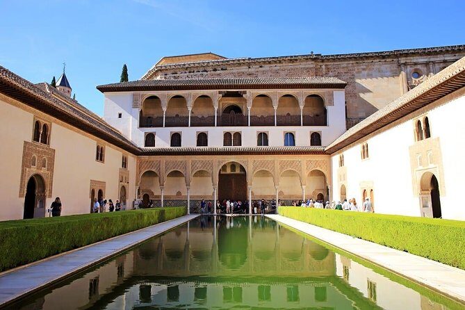Private tour from Malaga to the Alhambra Palace and Granada for up to 8 persons - Deep Dive into the Itinerary