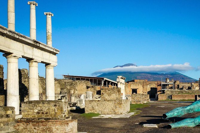 Private Tour in Pompeii and the Amalfi Coast with an archaeologist - Scenic Drive Along the Amalfi Coast