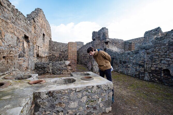 Private Tour in Pompeii Sorrento and Positano - Positano: A Snapshot of Coastal Charm