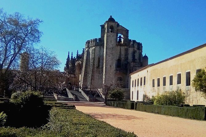 Private Tour of 1 to 8 Templars - The Value of This Tour