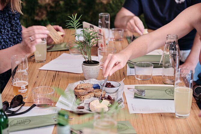 Private tour of Tyrol's beer history - The Landhausplatz & Triumphal Arch: Setting the Scene