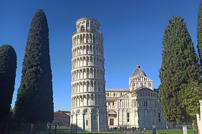 PRIVATE TOUR: Pisa & Chianti in one day with Lunch and Wine tasting Experience - Scenic Drive Through the Chianti Hills