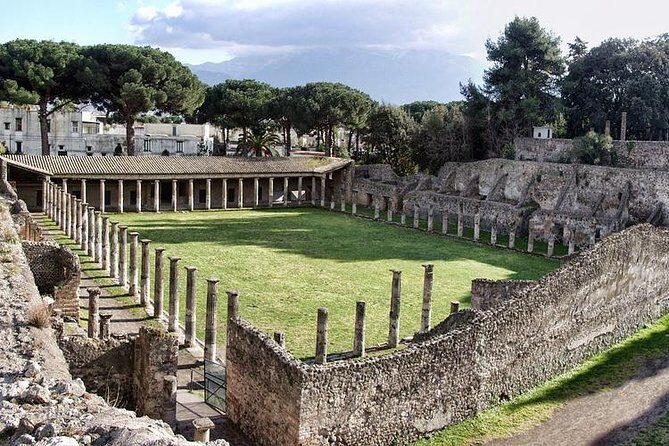 Private Tour Rome to Pompeii in private vehicle or fast train - What Makes This Tour Stand Out