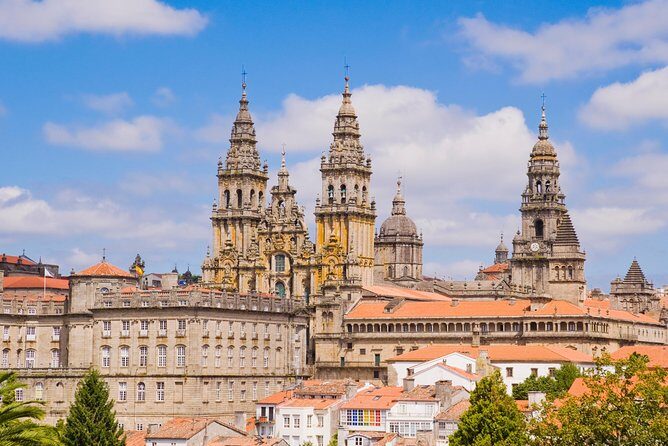 Private Tour Santiago de Compostela from Lisbon - Practicalities and What to Expect