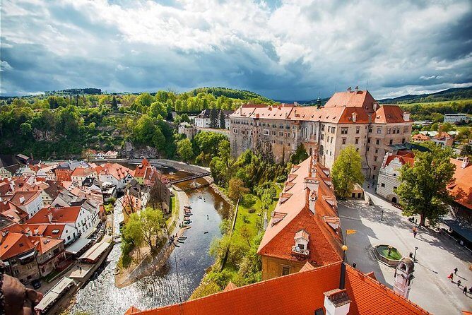 Private Tour to Cesky Krumlov from Prague - Personalized Guided Experience