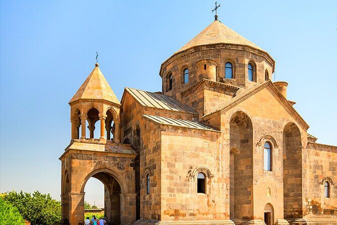 Private Tour to Echmiadzin and Zvartnots Temple - What Travelers Say