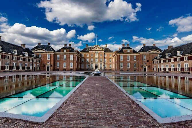 Private Tour to Royal Palace & Castle de Haar from Amsterdam - Who Should Consider This Tour?