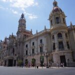 Private transfer from Barcelona to Valencia with local English speaking driver - FAQ