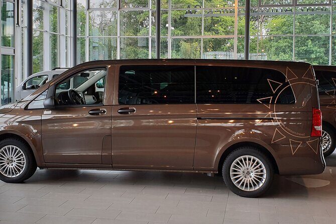 Private Transfer from Grindelwald to Zurich Airport - The Day of Your Transfer: What to Expect