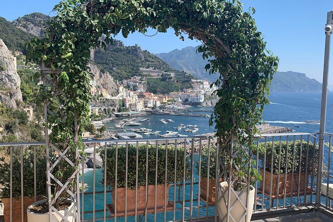 Private Transfer from Naples to Positano in Luxury Car - Who Should Book This Transfer?