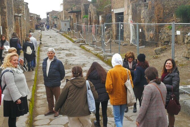 Private Transfer from Naples to Positano or Praiano or Viceversa - Authenticity and Customer Experience