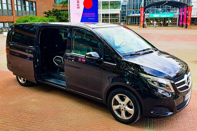 Private Transfer from or to Helsinki Airport - Authentic Passenger Experiences