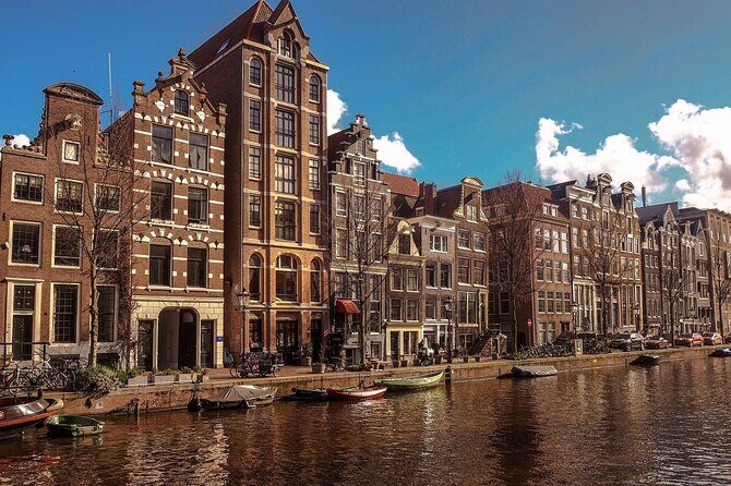 Private transfer from Paris to Amsterdam, 2h Stop in Brussels - Deep Dive into the Itinerary