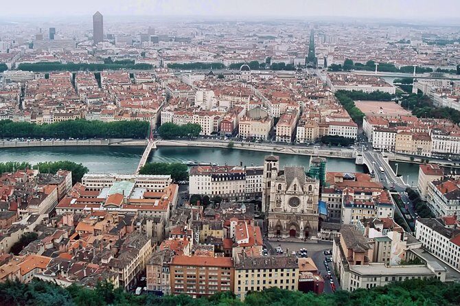 Private Transfer from Port of LYON to Lyon Railway Stations - Authentic Experiences and Highlights from Reviews