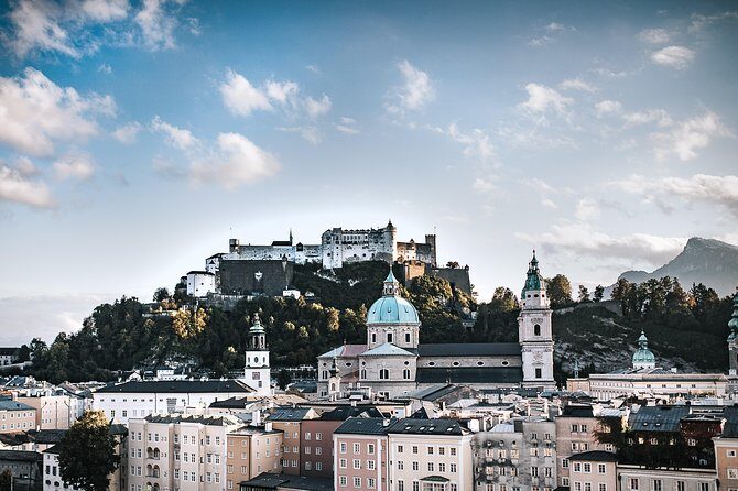 Private transfer from Vienna to Salzburg with 3h Sightseeing stop in Hallstatt - Authentic Traveler Insights from Reviews