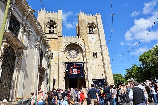 Private Transfer inside Lisbon(3pax) - What to Expect During Your Transfer