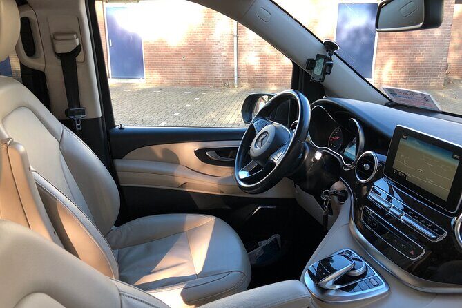 Private transfer Schiphol (AMS) to or from Rotterdam - The Sum Up