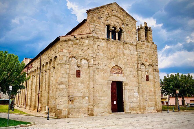 Private tuk-tuk tour with a stop at Pittulongu Beach - The Sum Up