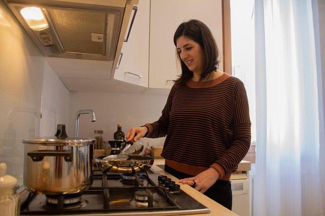 Private Venice Cooking Class and Market Tour with Fun Local Laura - Why This Experience Offers Great Value