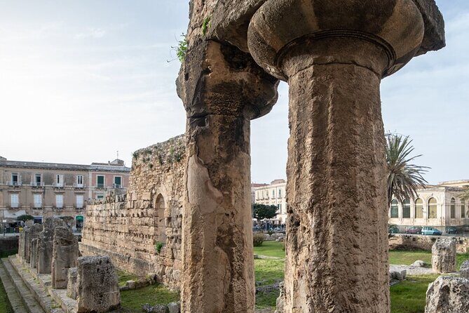 Private Walking Tour of Ortigia with a Certified Guide - Analyzing the Value
