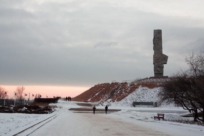 Private WW2 Tour of Westerplatte,Gdansk and Stutthof Including Lunch - Who Is This Tour Best For?