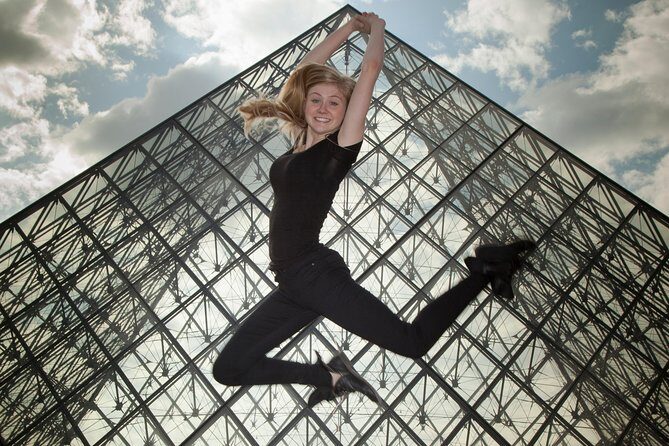 Professional Photo Shoot Walking Tour in Central Paris - FAQ