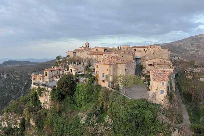 Provence Countryside and its Medieval Villages Private Tour - What the Reviews Say