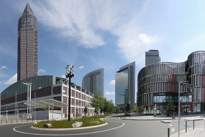 Public Frankfurt Tour: Small Group - The Value of the Tour