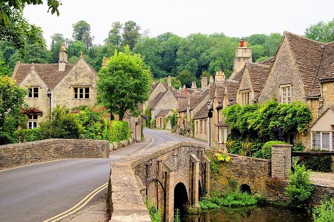 Quintessential Cotswolds Half-Day tour from Bath (for 2-8 guests) - Value for Money