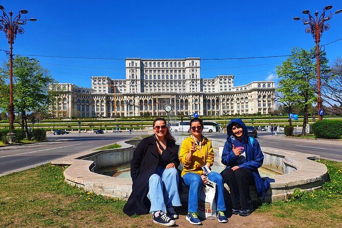 Relics of Communism: 3-Hours Walking Tour (Small groups) - The Experience: What to Expect