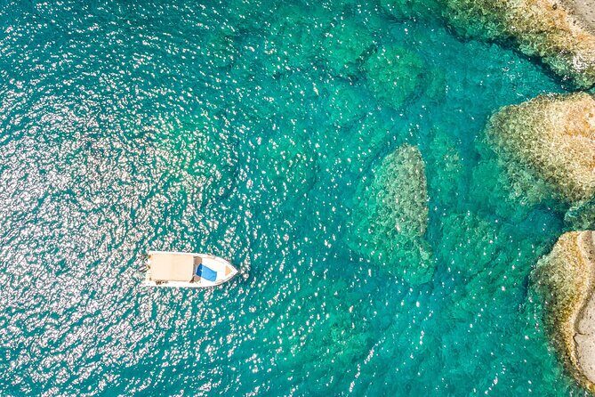 Rent a Boat in Santorini with Free License - Why This Experience Works Well