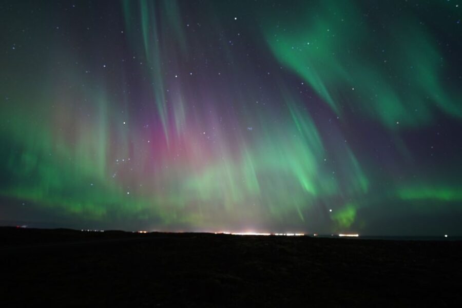 Reykjavik: Premium Northern Lights Tour with Free Photos - The Warmth and Comfort